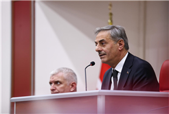 “Aynı anda her alanda yatırım ve hizmeti şehrimizle buluşturuyoruz”