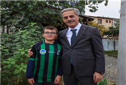 Yeni caddeler ve bağlantı yolları ile şehrimizin ulaşımına güç katıyoruz 