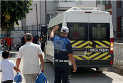 Büyükşehir huzurlu ve güvenli bir eğitim sezonu için görevde: Okul çevrelerinde ‘huzur’ uygulaması