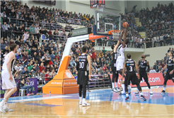 Büyükşehir Basket Beşiktaş’a mağlup oldu