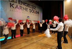 Engellilerin Karne Sevinci