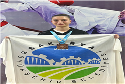 Büyükşehir sporcularından en özel dereceler