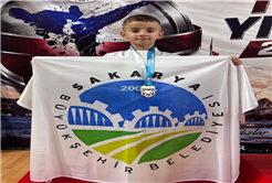 Büyükşehir sporcularından farklı branşlarda gururlandıran başarı