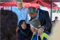 “Yaşlılarımızın yanında olmaya devam edeceğiz”