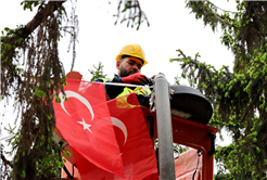 Büyükşehir’den doğaya duyarlı çalışma; Atatürk Bulvarı’na LED aydınlatma