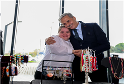 “Bugün sevgi ve dayanışmayı hatırlama, engelleri birlikte aşma günüdür”