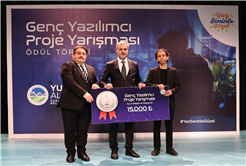 “Takip eden değil, tasarlayan, üreten, yön veren bir gençliğimiz var”
