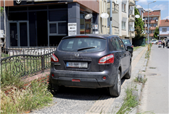 Büyükşehir’den hatalı parklar için kapsamlı uygulama: Sürücülere bu uyarı yapıldı