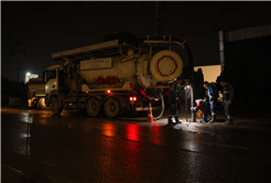 Büyükşehir ve SASKİ tüm imkanlarıyla sabaha kadar aralıksız mücadele etti