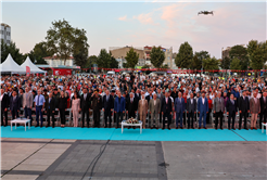 “O gece dünya, inananların vatan uğruna neler yapabileceğini izledi”