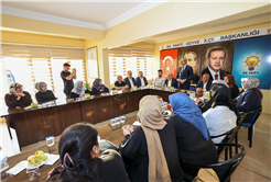 “İlçelerimizin beklentilerini karşılayacak adımları atmaya devam edeceğiz”