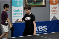 Sakarya’da çocuklar sporun her dalında dolu dolu bir yaz tatiline başladı 