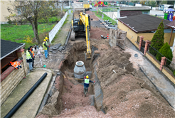 Söğütlü’nün 25 kilometrelik altyapı projesinde çalışmalar hızlandı: 2 cadde trafiğe kapatıldı