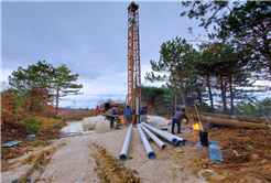 Büyükşehir 200 metre derinden suyu çıkarıp sorunu çözdü