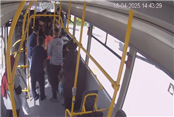 Otobüste hastalanan yolcuyu hattından çıkıp hastaneye yetiştirdi