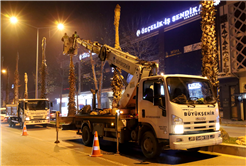 Büyükşehir’den şehrin süsü palmiyeler için dondurucu soğuklara karşı özel önlem