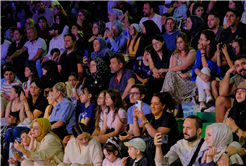 Büyükşehir’in ‘Yaz Seninle Güzel’ konser rüzgarında Emir Şamur coşkusu