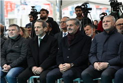 Sakarya'da çocukların 'ufkuna' ışık olacak edebiyat fuarı başladı: İlk günden binlerce misafir akın etti...