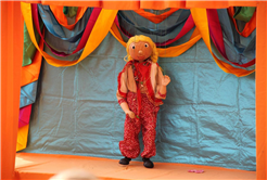 Büyükşehir şehrin her köşesinde çocuklara ‘Bir Hikâye Bin Neşe’ götürüyor