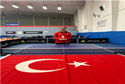 Büyükşehir’in başarılı raketi şampiyon oldu