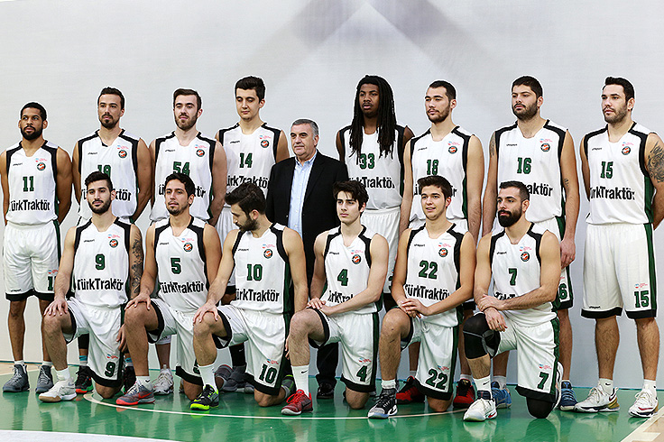 Şampiyonluk için salonda buluşalım