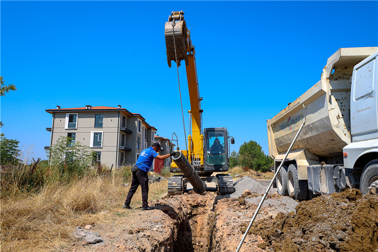 Karapınar Mahallesi’nde atık su altyapısı için çalışmalar başladı
