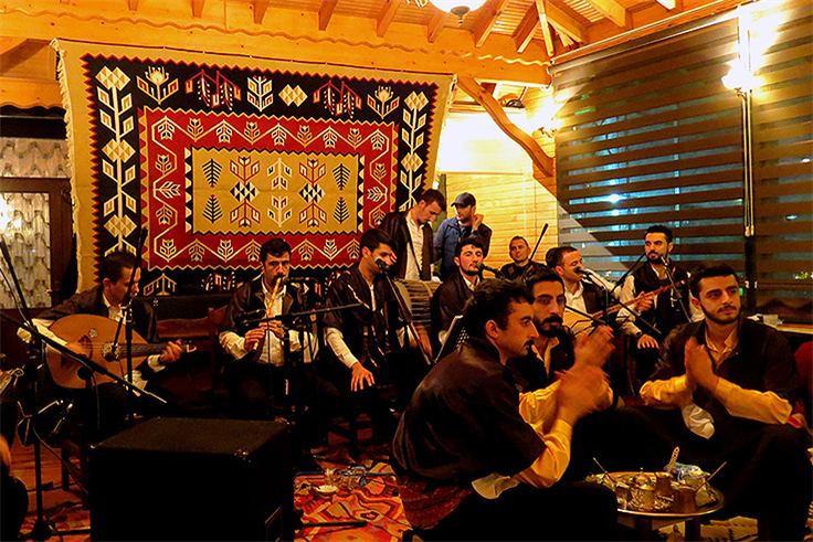 Ormanpark’ta Sıra Gecesi 