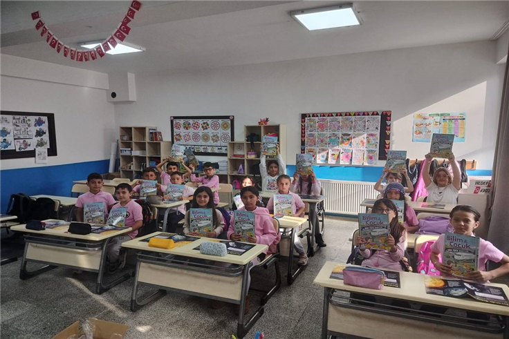 Bilim Tohumları kırsal mahallelerde çocuklarla buluşmaya devam ediyor