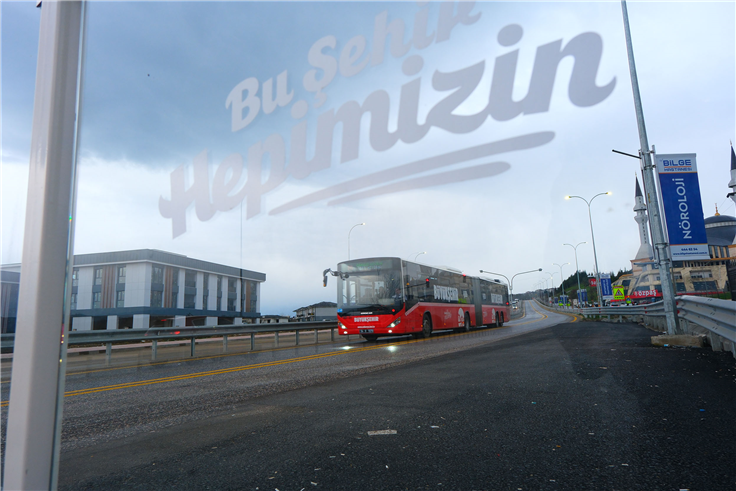 Sakarya’da toplu taşımada binlerce kişinin ilk tercihi Metrobüs