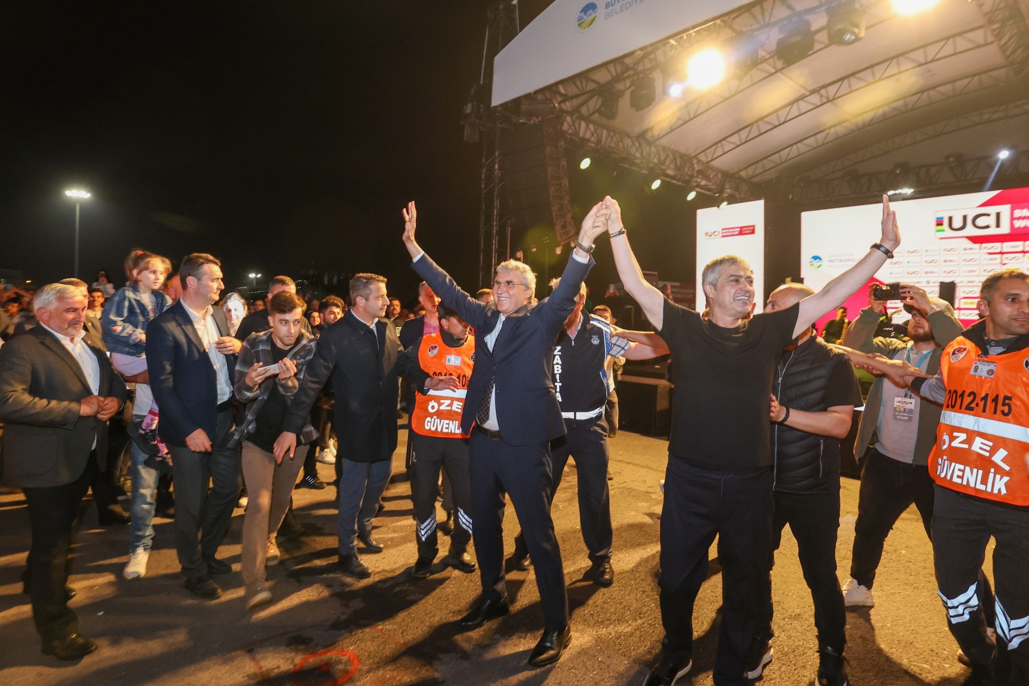 Vadide Dünya Kupası yarışları sonrası Cengiz Kurtoğlu rüzgarı